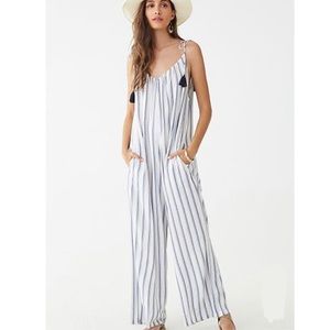 Forever 21 Ivory Blue Striped Boho Beach Jumpsuit Size Small